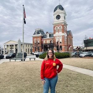 Meet your Posher, Angela